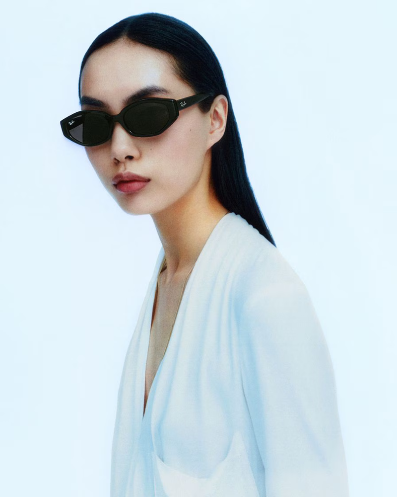 Ray-Ban