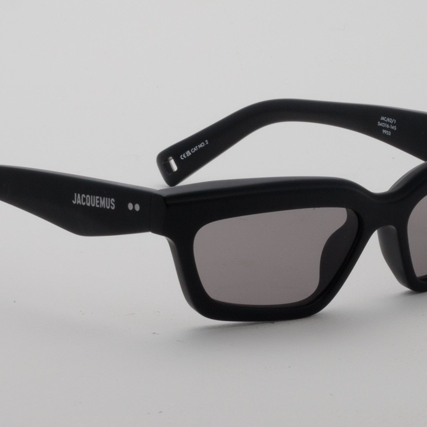 Salon - Matt Black - Jacquemus